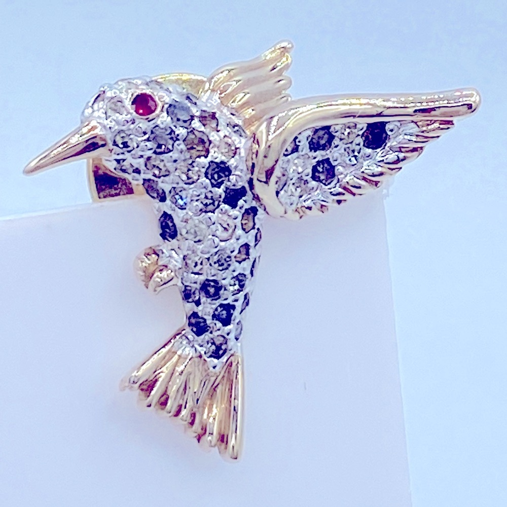 Vintage Signed PANETTA Gold Plated Pave Rhinestone Hummingbird Lapel Pin - Picture 8 of 8